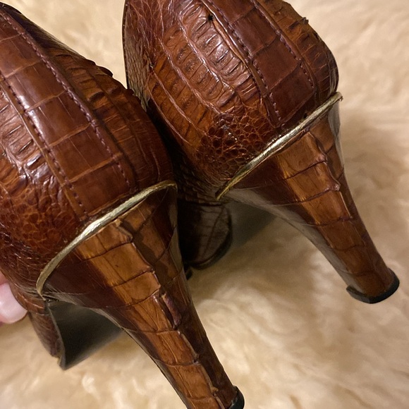 Exotic alligator custom Maryjane pumps EUC - Picture 6 of 17